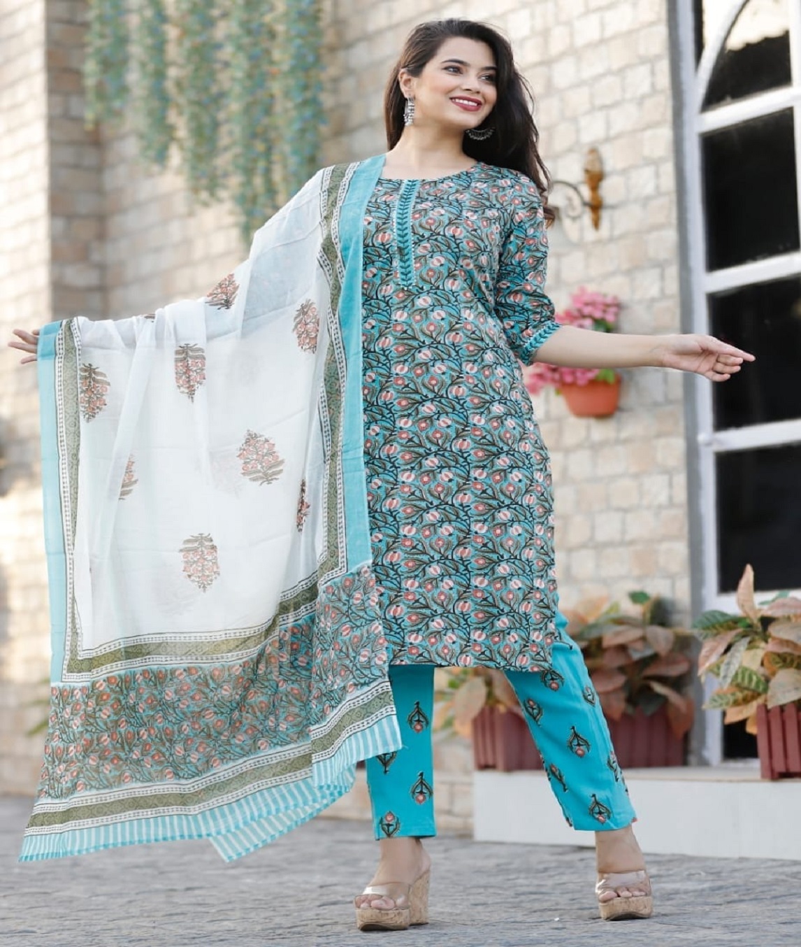 A Beautiful Kurti with Pant with duptta